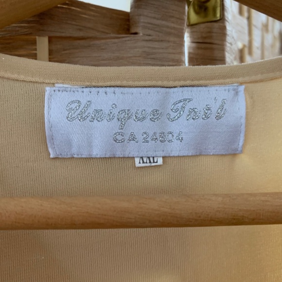 Vintage boho embroidered and beaded tan top, with a bit of sparkle! - Picture 5 of 7